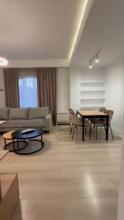 🏡 Apartament 2+1 me Qera – Zona Misto Mame (Yzberisht)