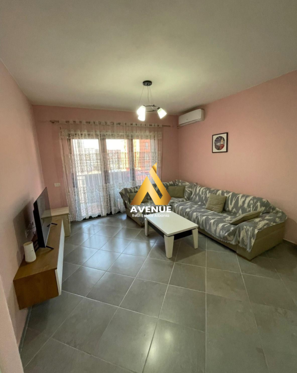 Appartamento 1+1 in affitto – Unaza e Re, Astir (Eglo)