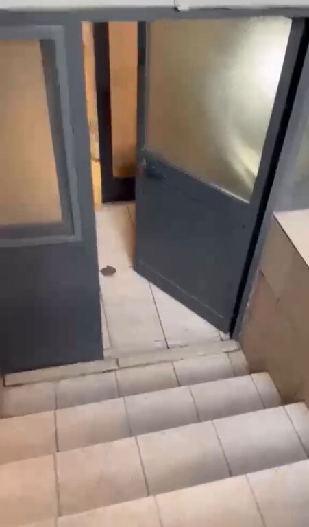 Garsoniere/Bodrum me qera ne Bllok , kafe Roma 26,000 leke   