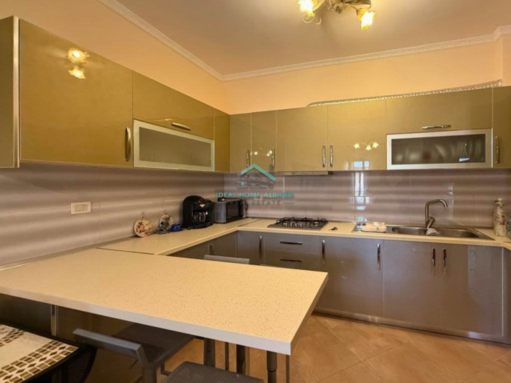 APARTMENT 1+1 FOR SALE – LUNGOMARE, VLORE.