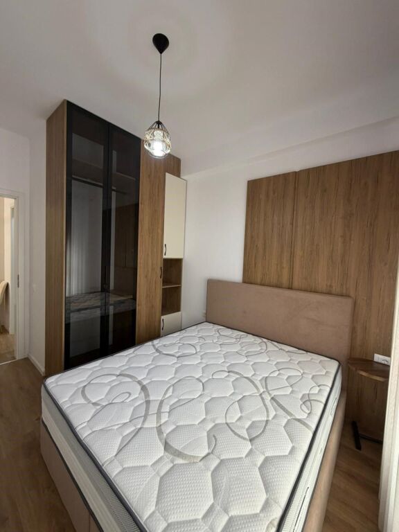 APARTAMENT 1+1 ME QERA – ALI DEMI, TIRANË
