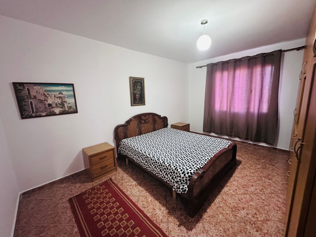 Jepet Me Qera Apartament 2+1+1 Ballkon