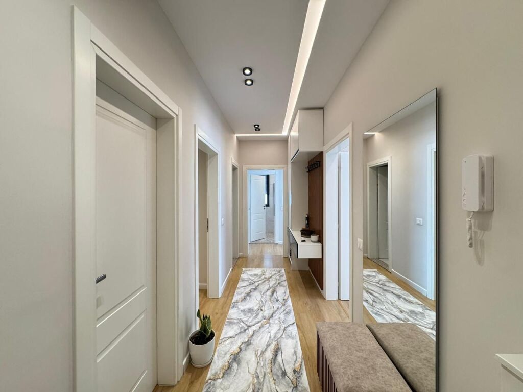 Shitet - Liqeni i Thate - GBI