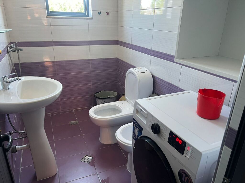 For rent 1+1 private house 3rd floor furnished