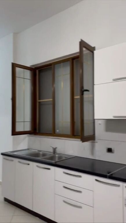 Qira, Apartament 1+1, Liqeni i Thate, 40,000 Lek/Muaj