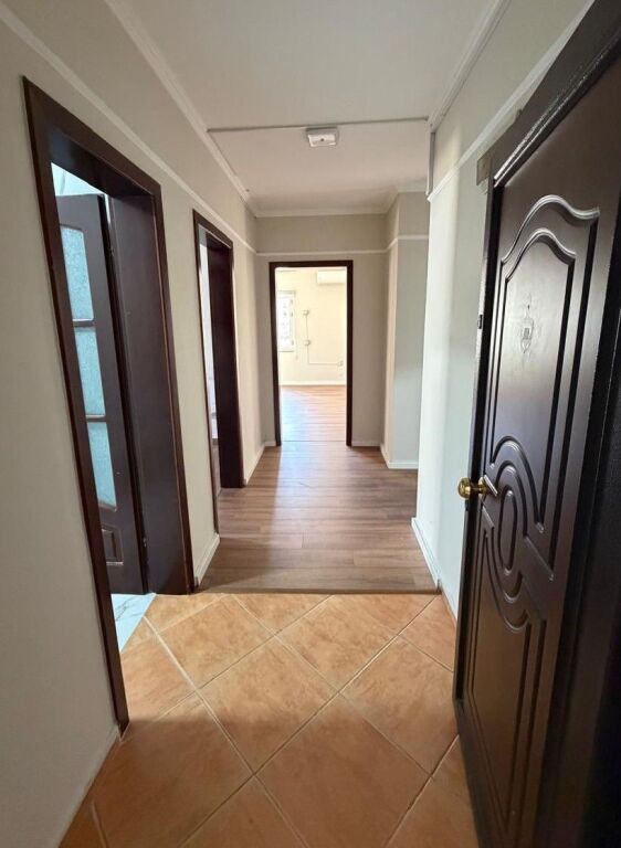 Ambient me Qera për Zyra – Sheshi Willson