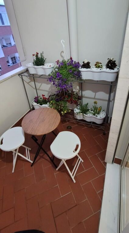 Apartament me Qera 2+1+2 – Komuna e Parisit