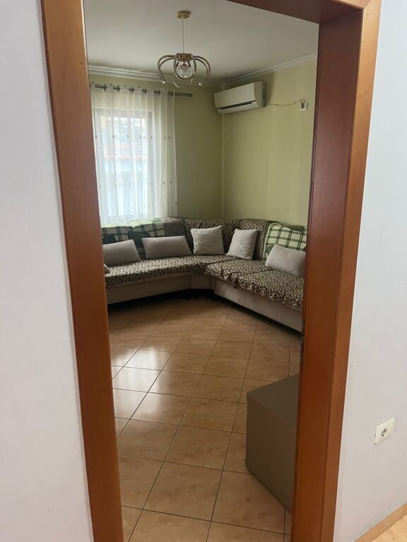 Affittasi appartamento 3+1 ad Astir 📍