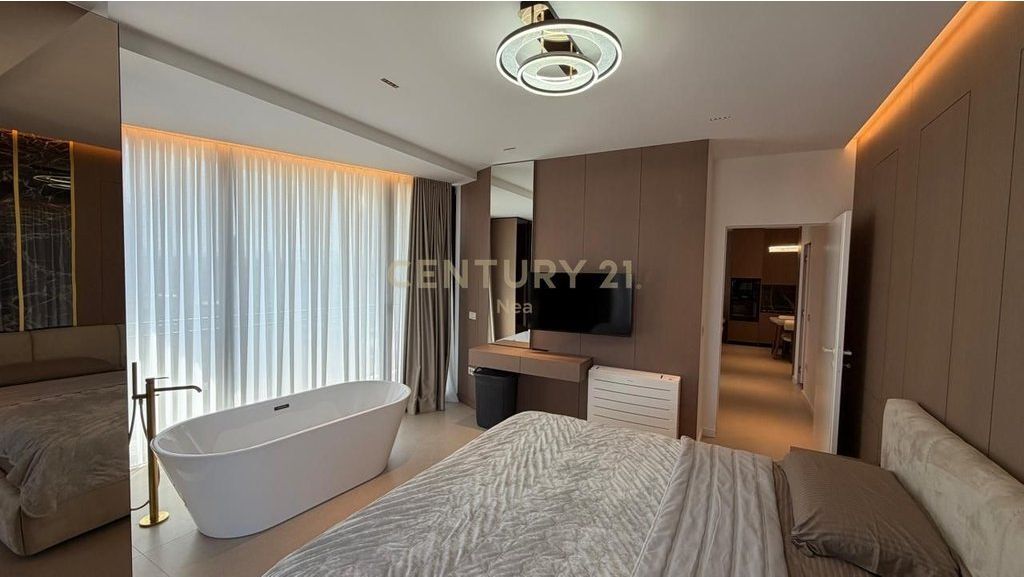 APPARTAMENTO 2+1 DI LUSSO AL GOLDEN TOWER