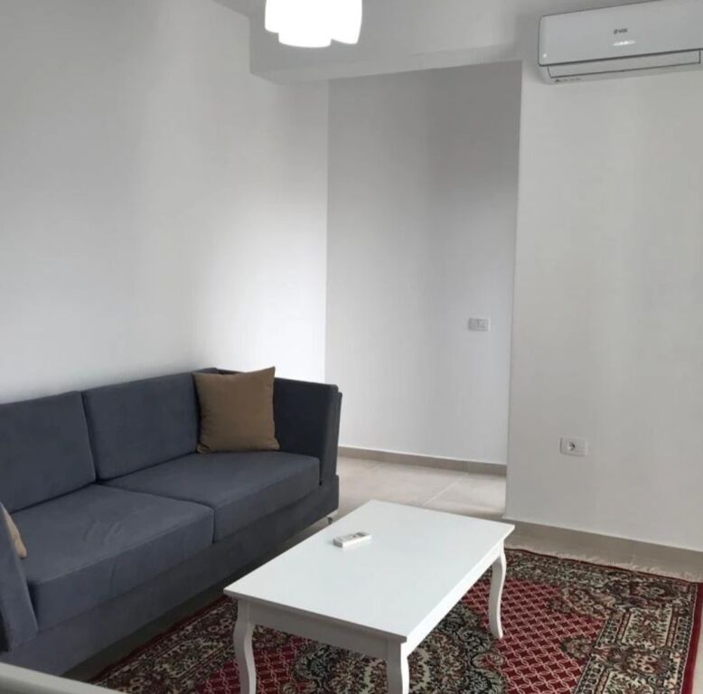Qera | Apartament 1 + 1 | Spitali Amerikan 2 | 560 €/muaj