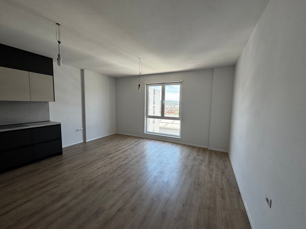 Apartament 2+1 me qera tek Univers City!