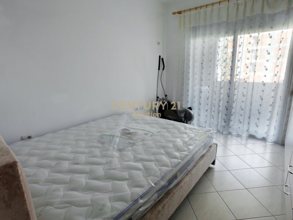 APARTAMENT 1+1 PER QIRA NE ASTIR!