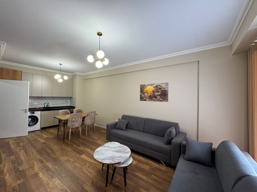 Jepet me qira 1+1 Urban Gate Astir 500€