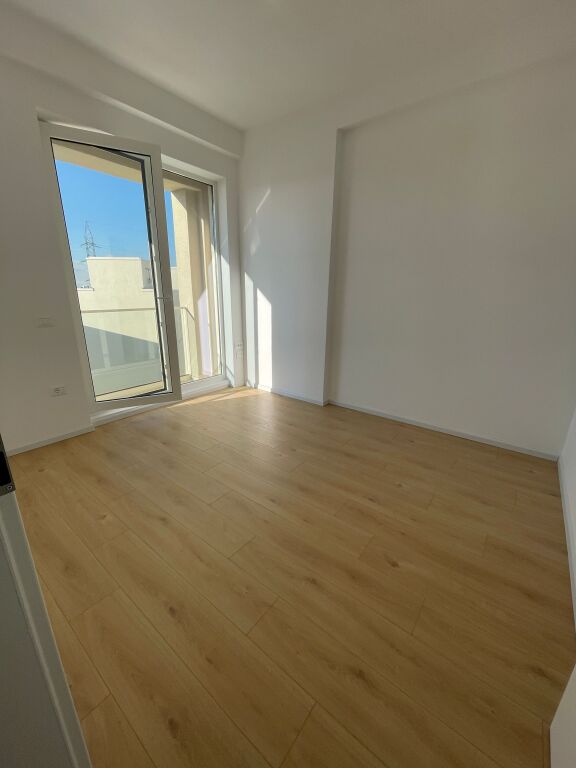 Shitet vilë (me hipoteke)