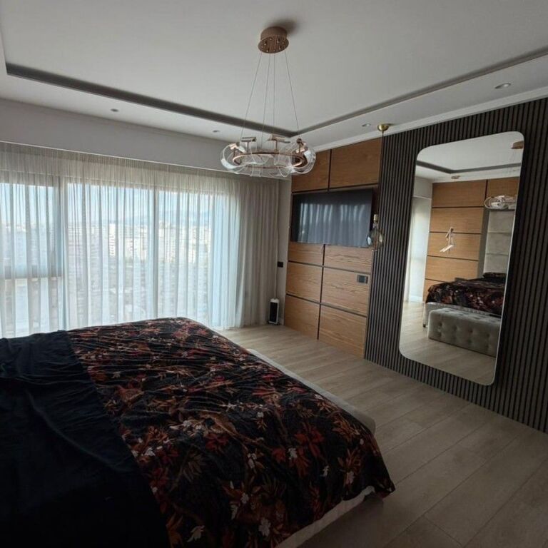🏡✨ Dupleks Luksoz me Qira – Square 21, Tiranë ✨🏡