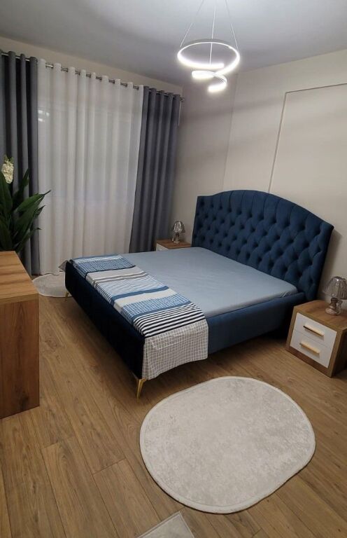Apartament me Qera 2+1+2 – Komuna e Parisit