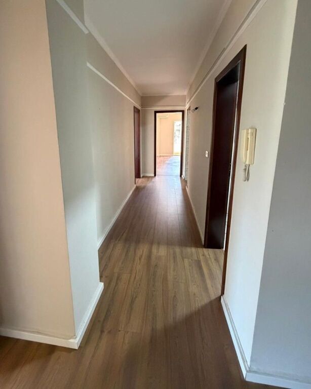 Ambient me Qera për Zyra – Sheshi Willson