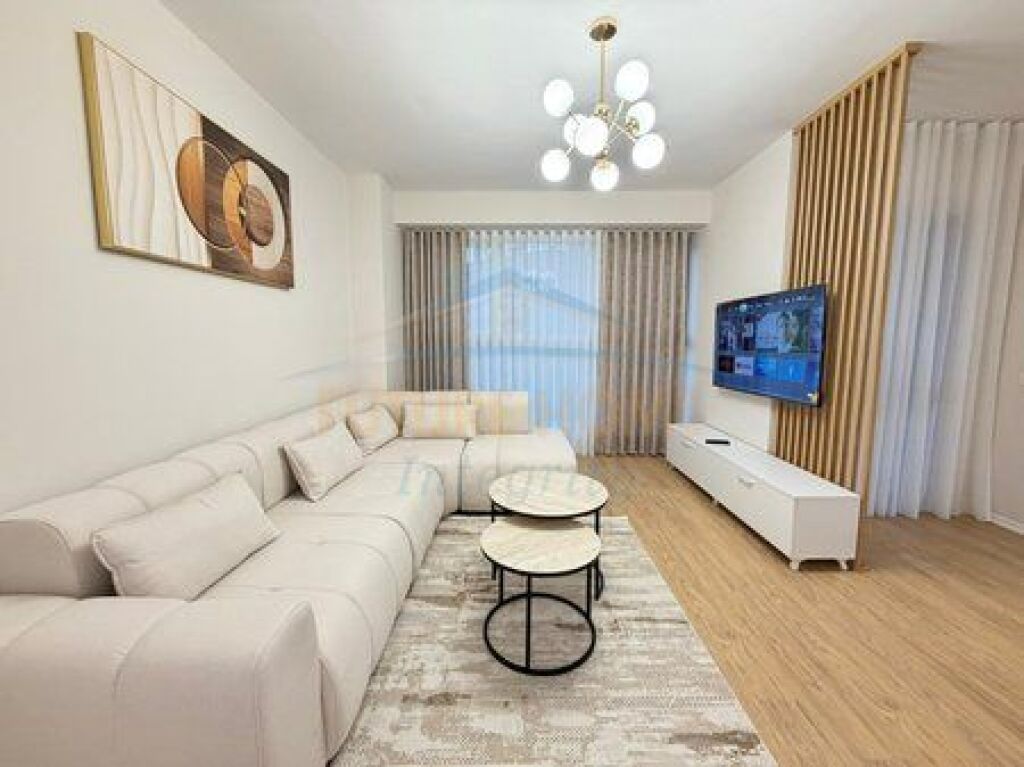 Shitet, Apartament 2+1, Yzberisht, Tiranë