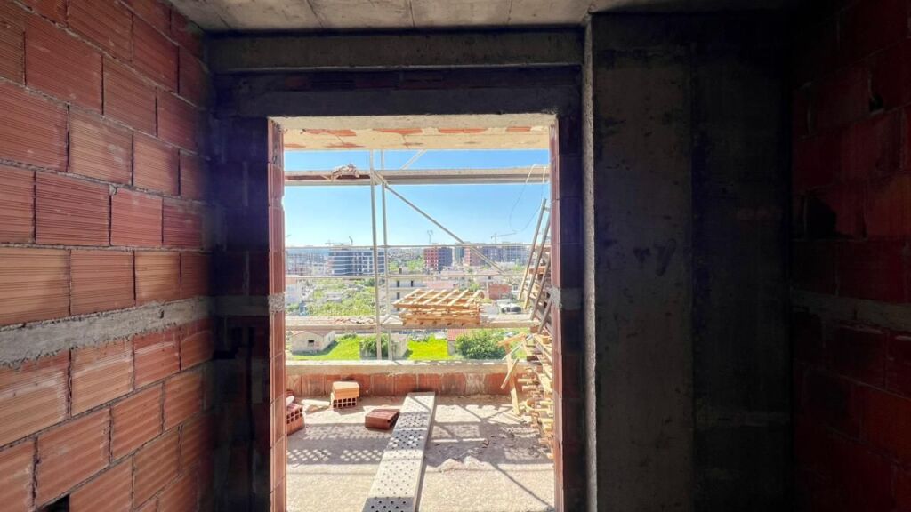 SHITET : 1+1 +Kuzhine e vecuar📍Paskuqan (Belfiore Residence) - Orientim:Jug🌞 - 89,500€ - Sp.78m² || Vendodhje Strategjike &amp; Ambient i qete🌳