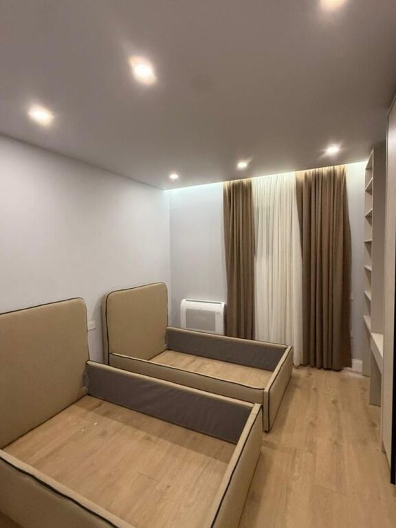 Shitet Apartament 2+1 Colour Splash, Paskuqan