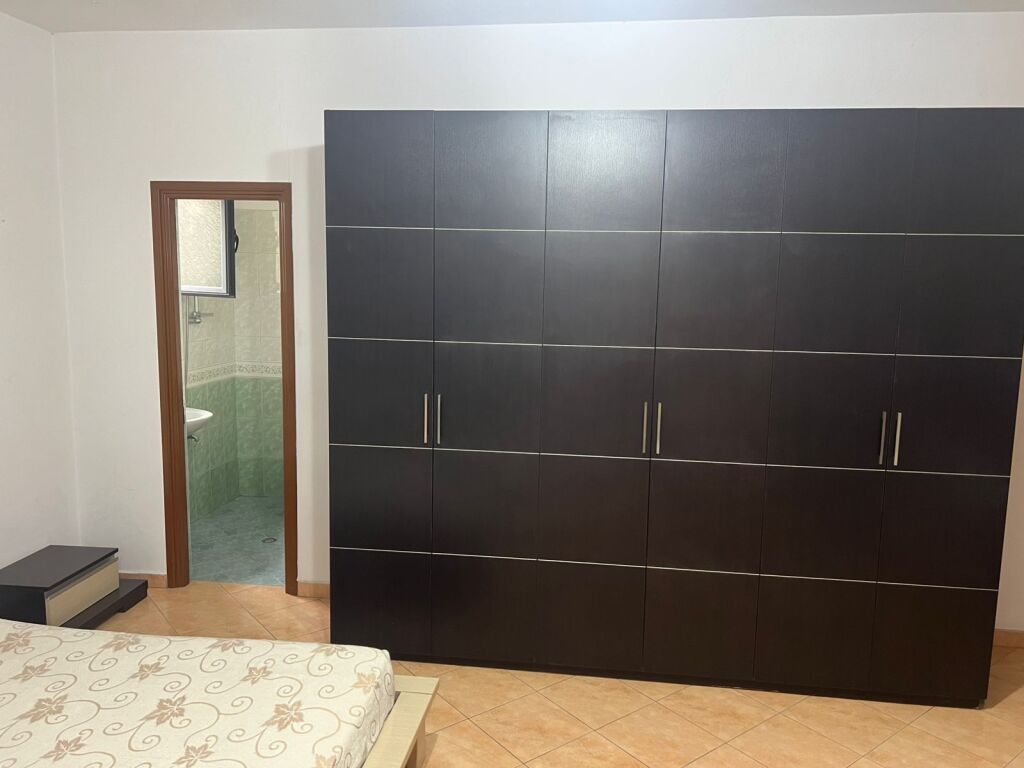 Affittasi appartamento 3+1 ad Astir 📍