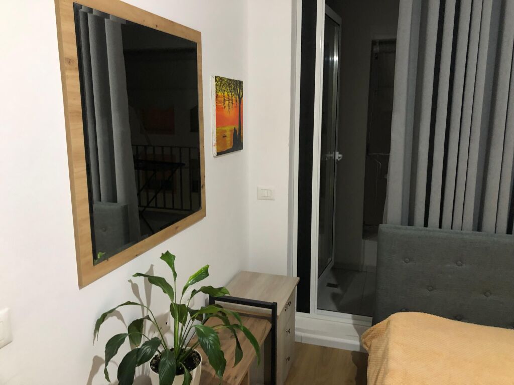 Casa in Affitto 1+1 - Ali Demi, palazzi Kaimi.