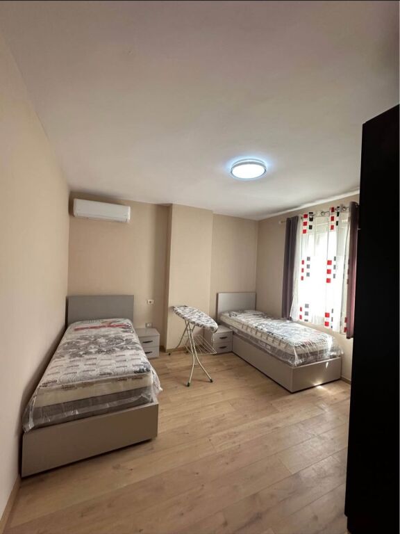 Super 2+1 in Affitto a Astir