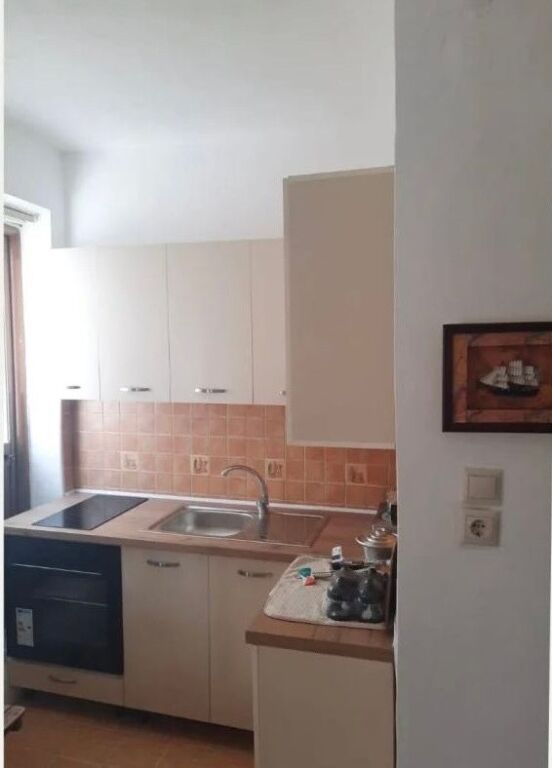 Jepet Me Qera Apartament 1+1+1 Ballkon