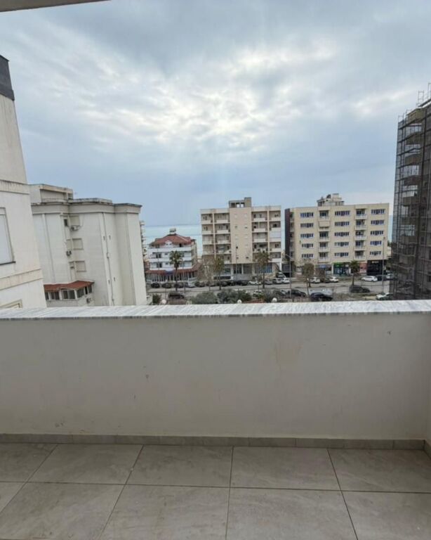 Apartament për shitje