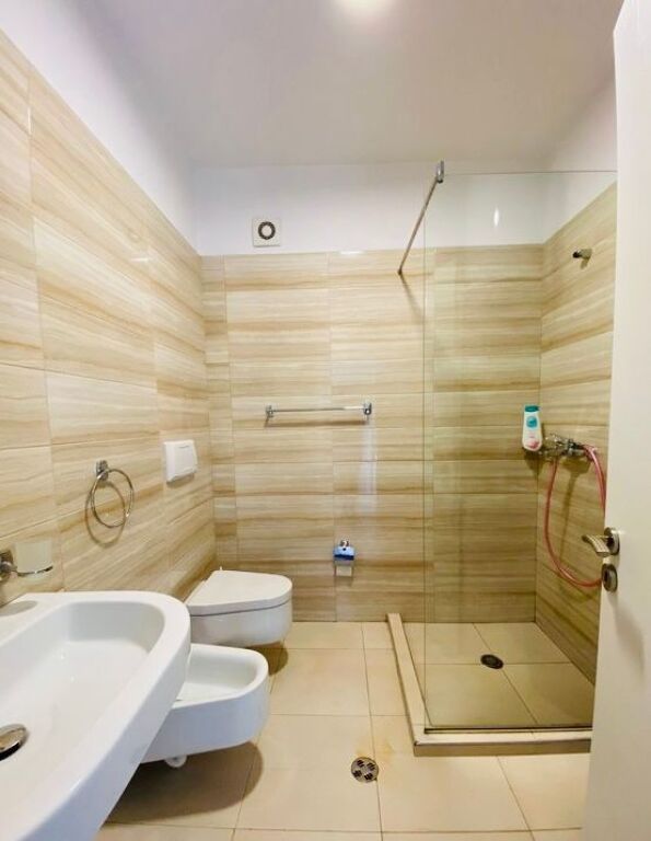 EKSKLUZIVE ! TEK KODRA E DIELLIT 2 SHESIM APARTAMENT 1+1