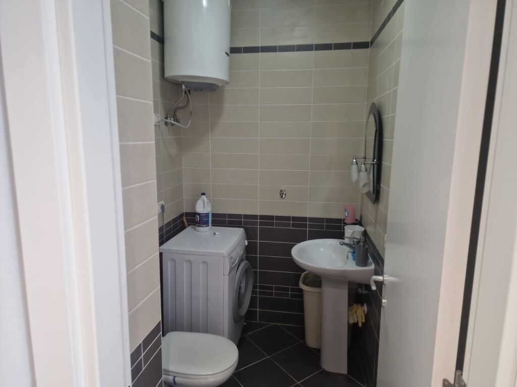 2+1, commune of Paris, price 270 thousand euros