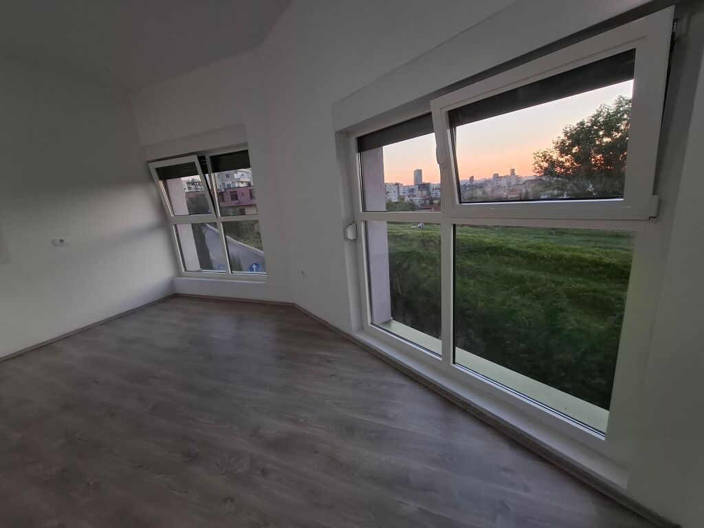 Apartament 2+1+2tualete - 33.000Lek - Ali Demi