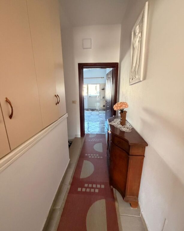 Apartament Papafingo për shitje