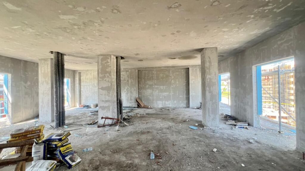 SHITET PENTHOUSE : 3+1+2wc +1 Post Parkimi📍Paskuqan (Buze Rruges kryesore) - 🔥1100€/m²🔥 - 185,000€ - Sp.149m² || Pamje Panoramike🌞