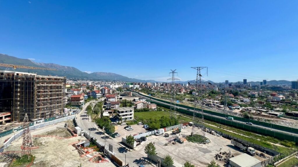 SHITET PENTHOUSE : 3+1+2wc +1 Post Parkimi📍Paskuqan (Buze Rruges kryesore) - 🔥1100€/m²🔥 - 185,000€ - Sp.149m² || Pamje Panoramike🌞