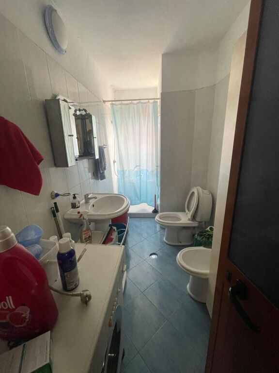 2+1,kat 5 pa ashensore,pediatria Qsut,450 mije leke