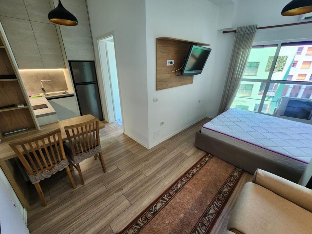 🏡 Studio apartment for sale in Mangalem 💰 67,000€  📍 3rd floor 📐 29.5 m² gross | 27.2 m² net  ✅ With mortgage ✅ Insurance paid for 3 years ✅ Internet & TV until September 3