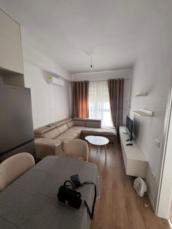 Affitto | Apartament 1 + 1 | Ali Demi, Kompleksi Kadiu | 400 €/mese