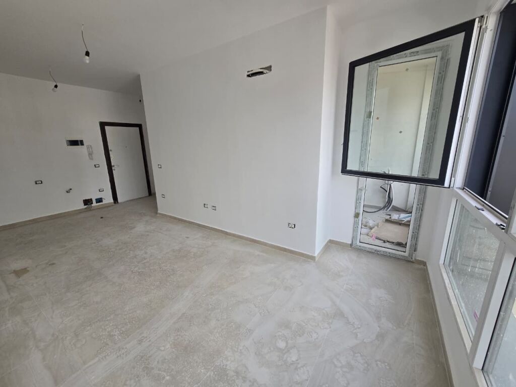 Aartament 1+1 ne Shitje prane Fushes ne Ali Dem