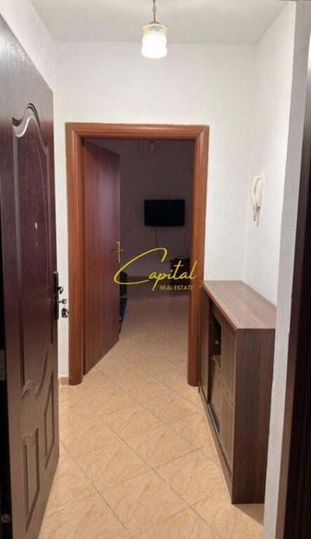 APARTAMENT ME QIRA 1+1 PALLATI ME SHIGJETA 45.000 LEKE