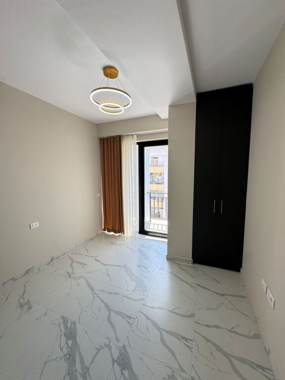 VENDESI Appartamento 2+1 + Veranda | Urban Gate Residence, Unaza e Re