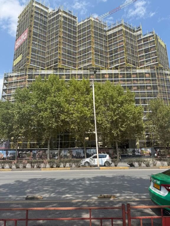 Shop for sale ground floor 0 Colonnade Residence📍Dritan Hoxha street, Zogu i Zi, Laparak