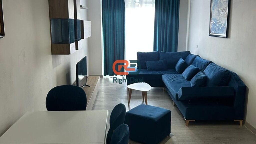 Ne Xhamllik, Jepet Me Qira Apartament 1+1 Totalisht I Investuar!!