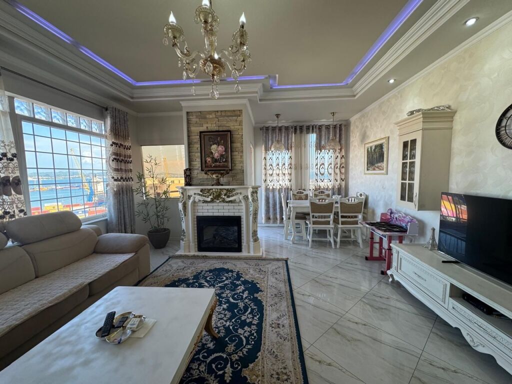 Jepet apartament me qera 2+1