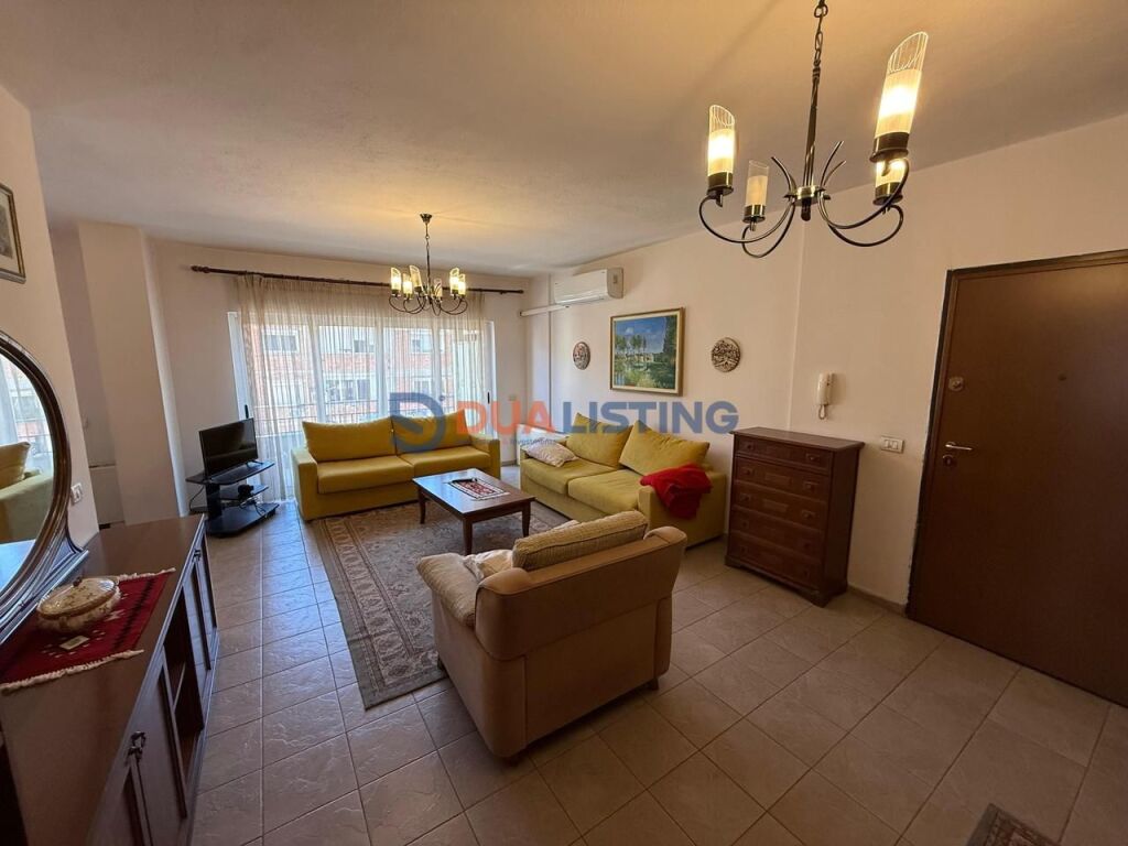 Jepet me Qira Duplex 3+1 | tek Ambasada Amerikane,Rruga e Elbasanit!