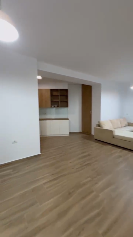Apartament 1+1 per qera Kompleksi Turdiu !