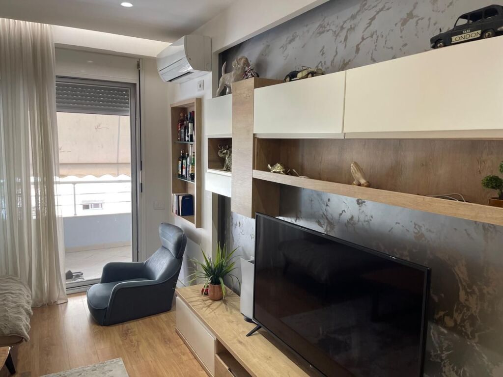 JEPET ME QERA APARTAMENT 2+1 ASTIR