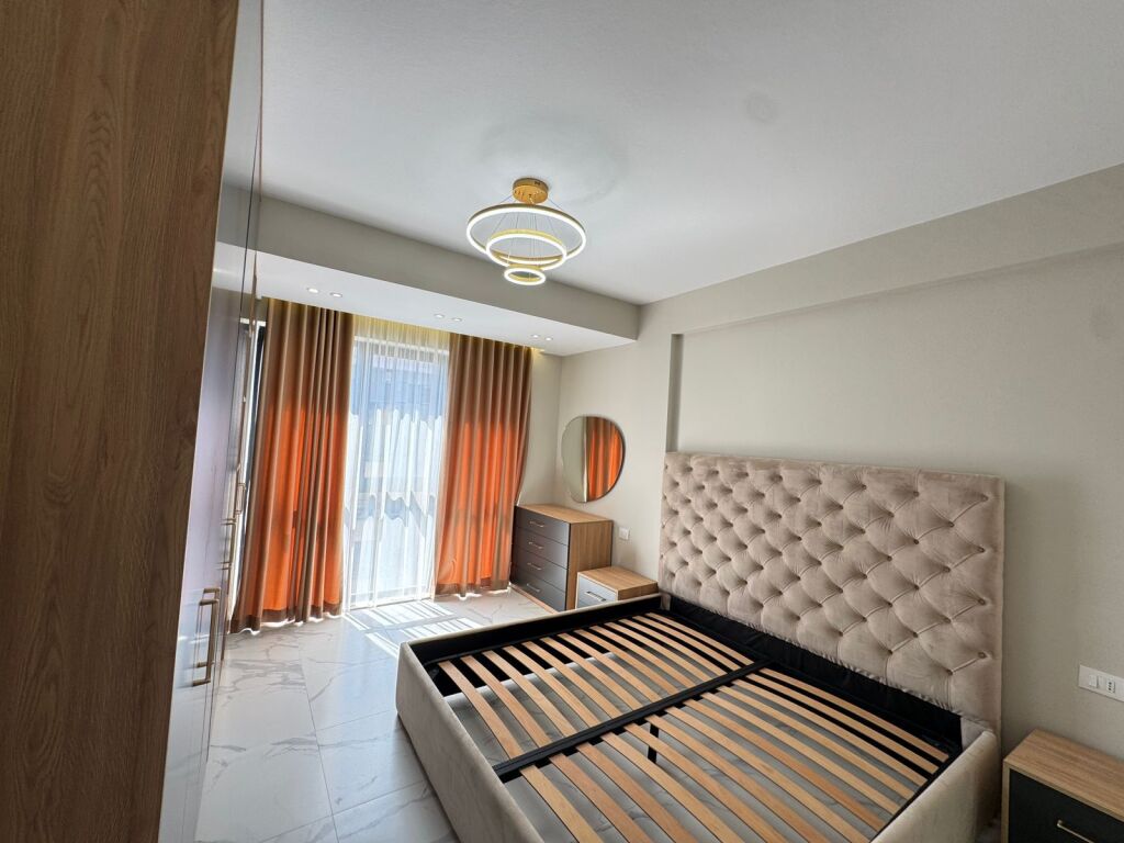 VENDESI Appartamento 2+1 + Veranda | Urban Gate Residence, Unaza e Re