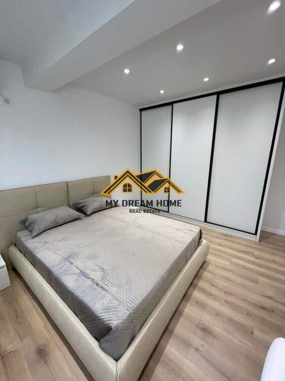 SHITET APARTAMENT 1+1 PRAN RROTA E KUQE, PLAZH DURRES