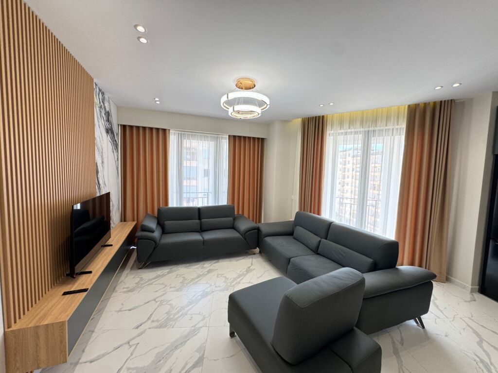 🏡 SHITET Apartament 2+1 + Verandë | Urban Gate Residence, Unaza e Re